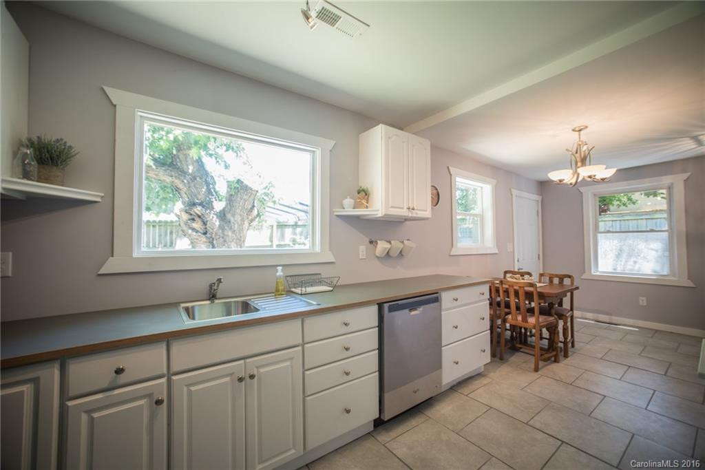 114 Gossett Road - Photo 13