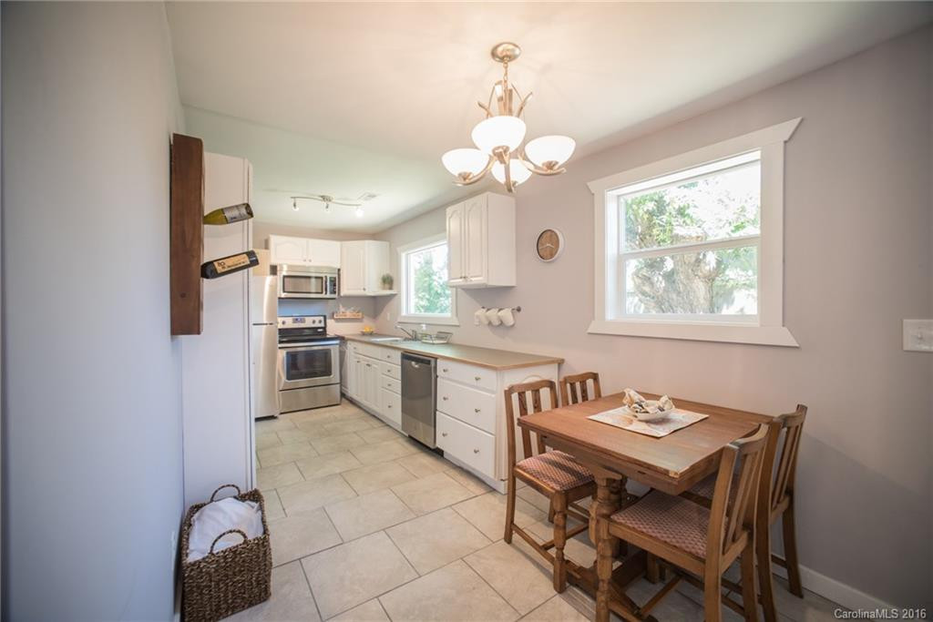 114 Gossett Road - Photo 14