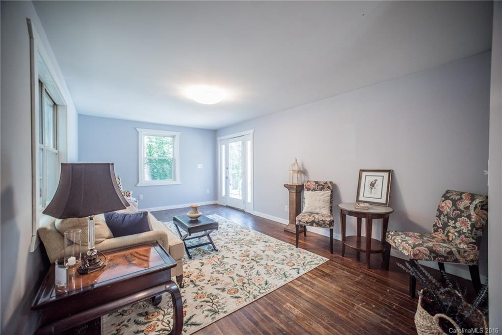 114 Gossett Road - Photo 16