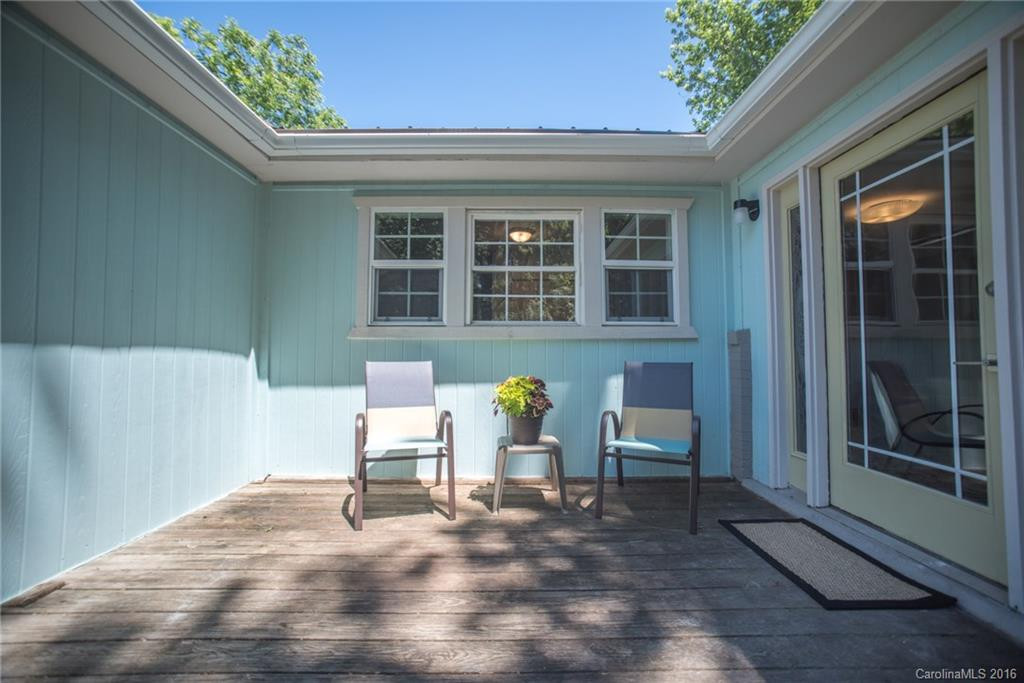 114 Gossett Road - Photo 5