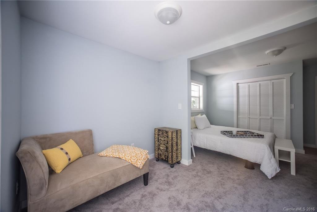 114 Gossett Road - Photo 7