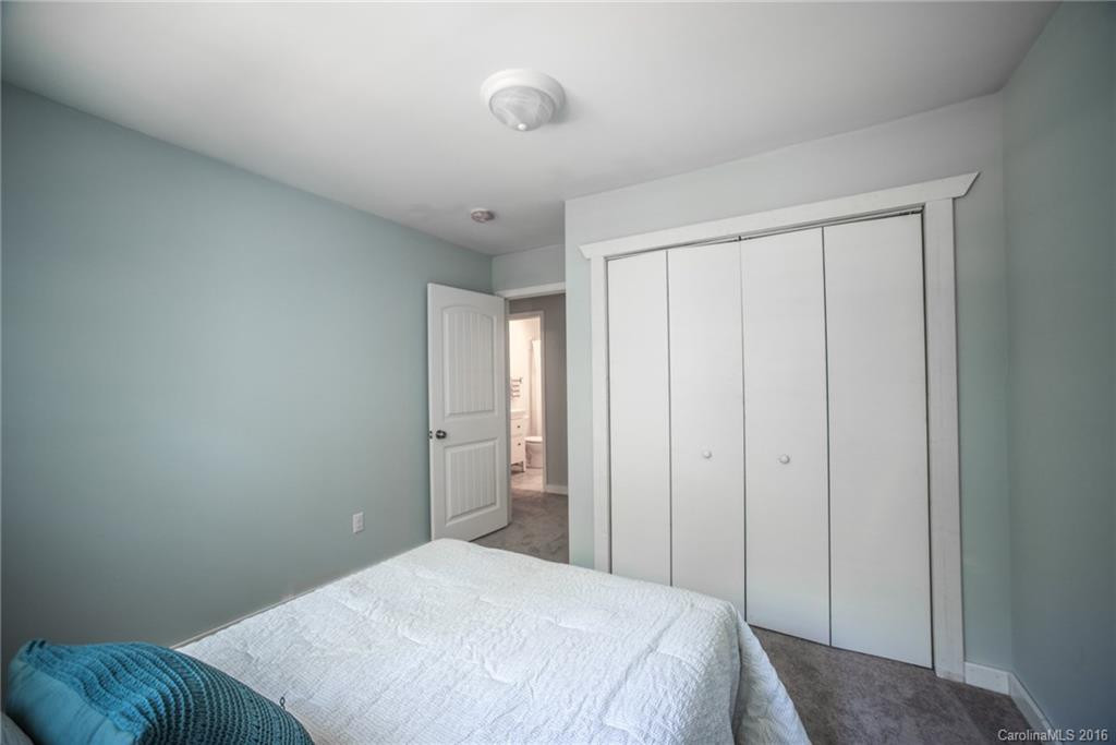 114 Gossett Road - Photo 8