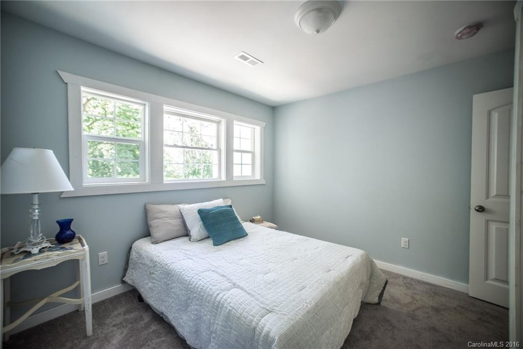 114 Gossett Road - Photo 9