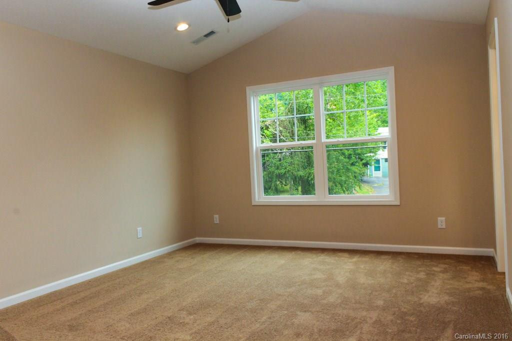 6 Spivey Place - Photo 17