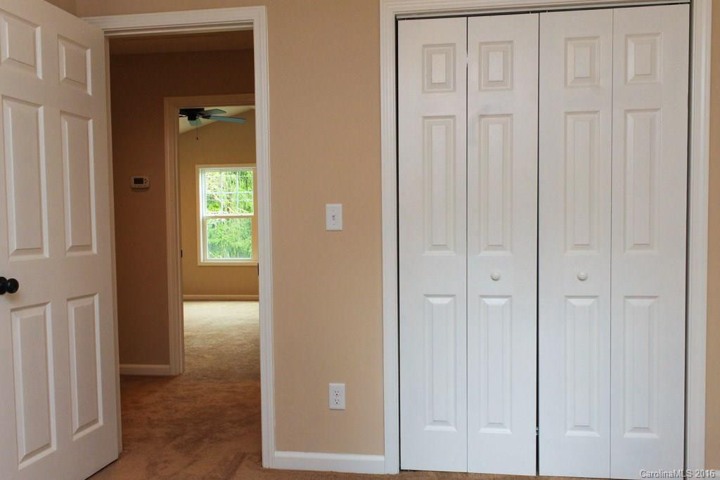 6 Spivey Place - Photo 24