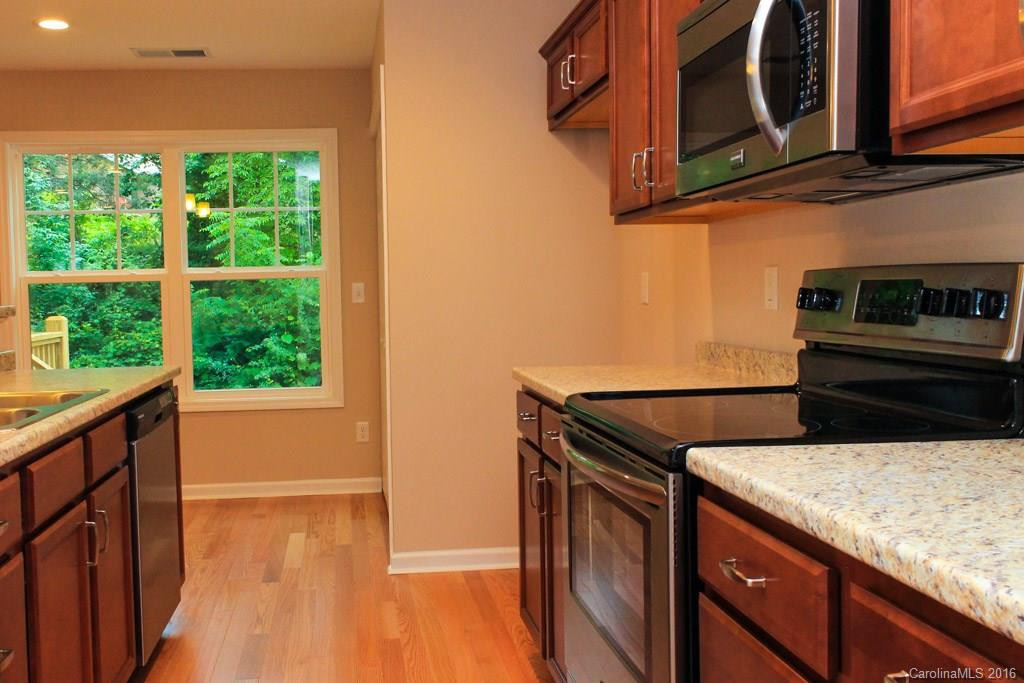 6 Spivey Place - Photo 8