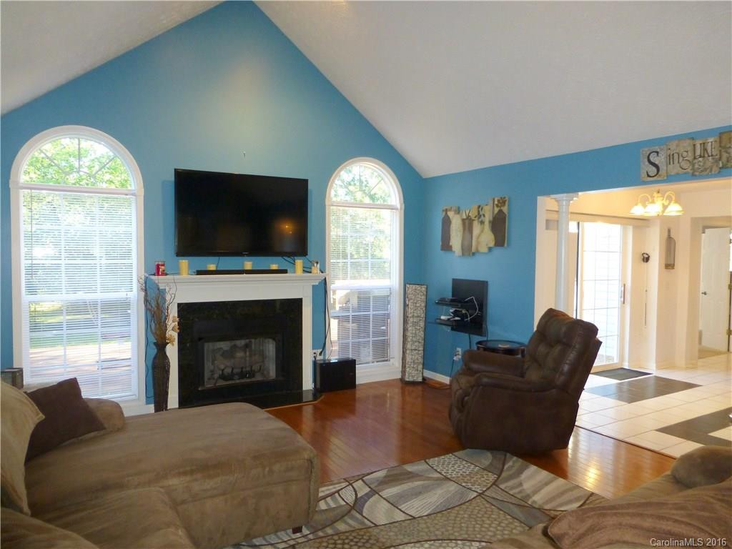 294 Kingfisher Lane #23 - Photo 5