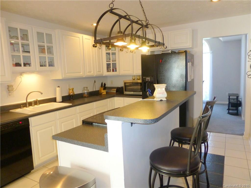 294 Kingfisher Lane #23 - Photo 8