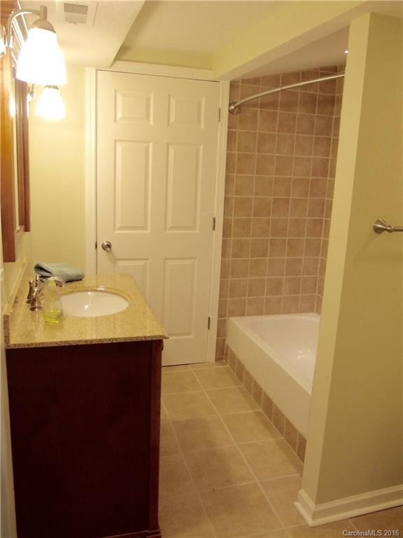 112 Davenport Road - Photo 19