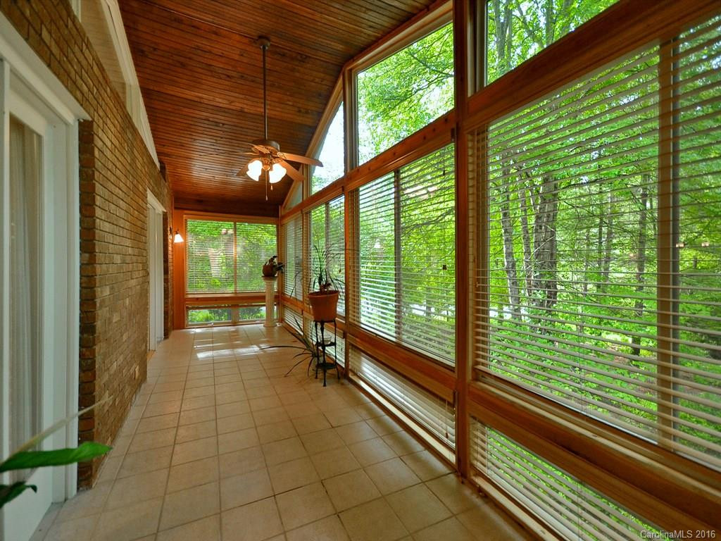 104 Woodhaven Drive - Photo 6