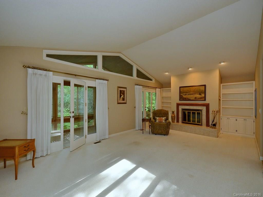 104 Woodhaven Drive - Photo 7