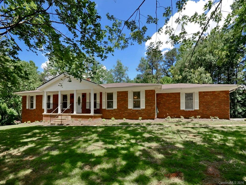 2145 Jenkins Valley Road