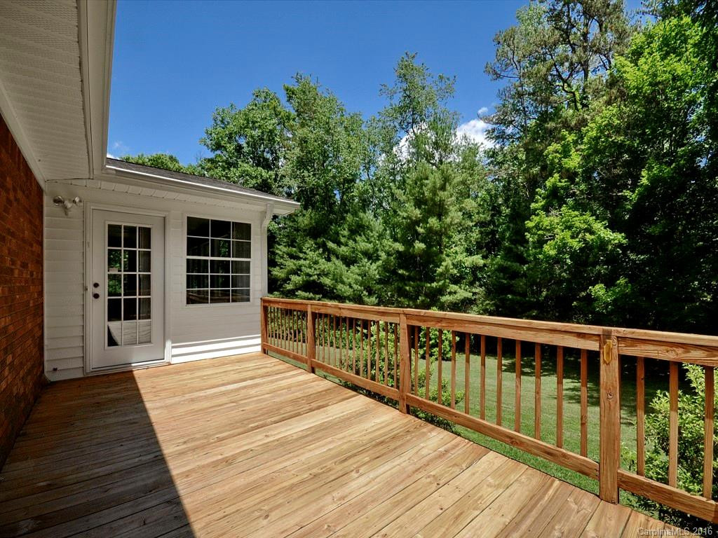 2145 Jenkins Valley Road - Photo 12