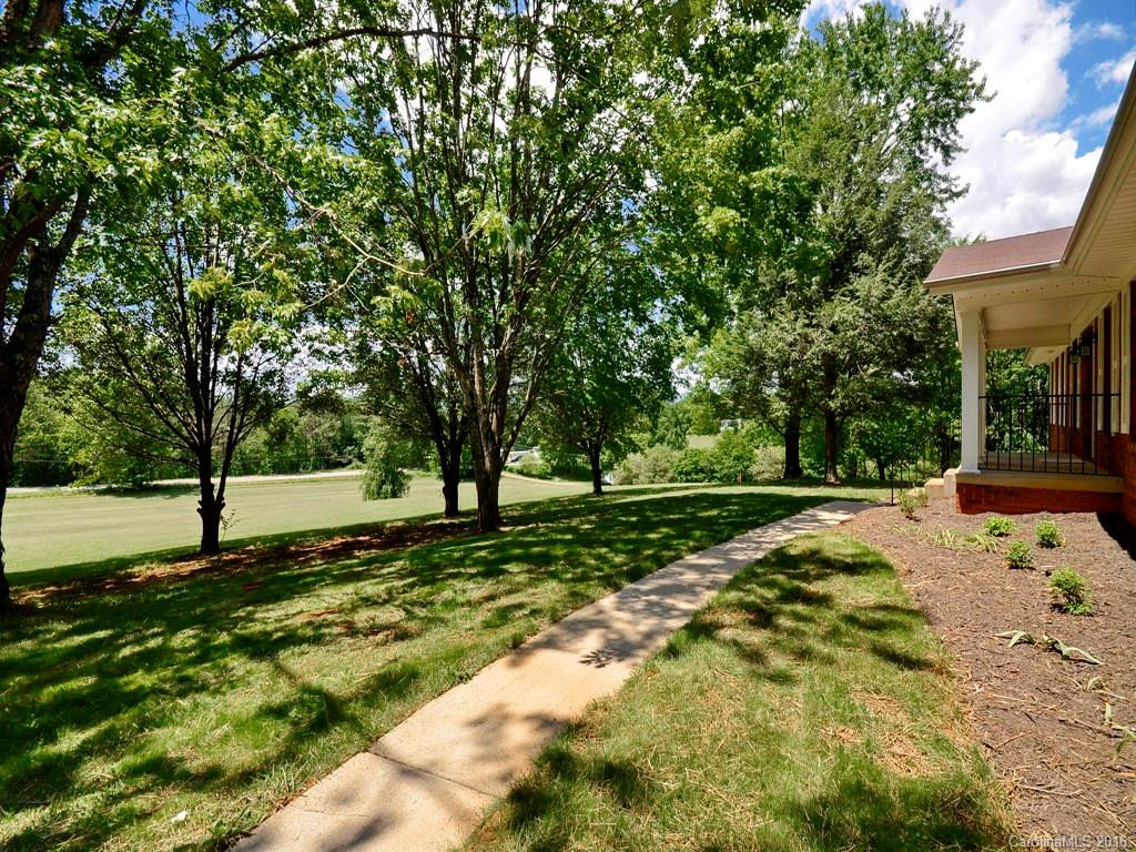 2145 Jenkins Valley Road - Photo 17