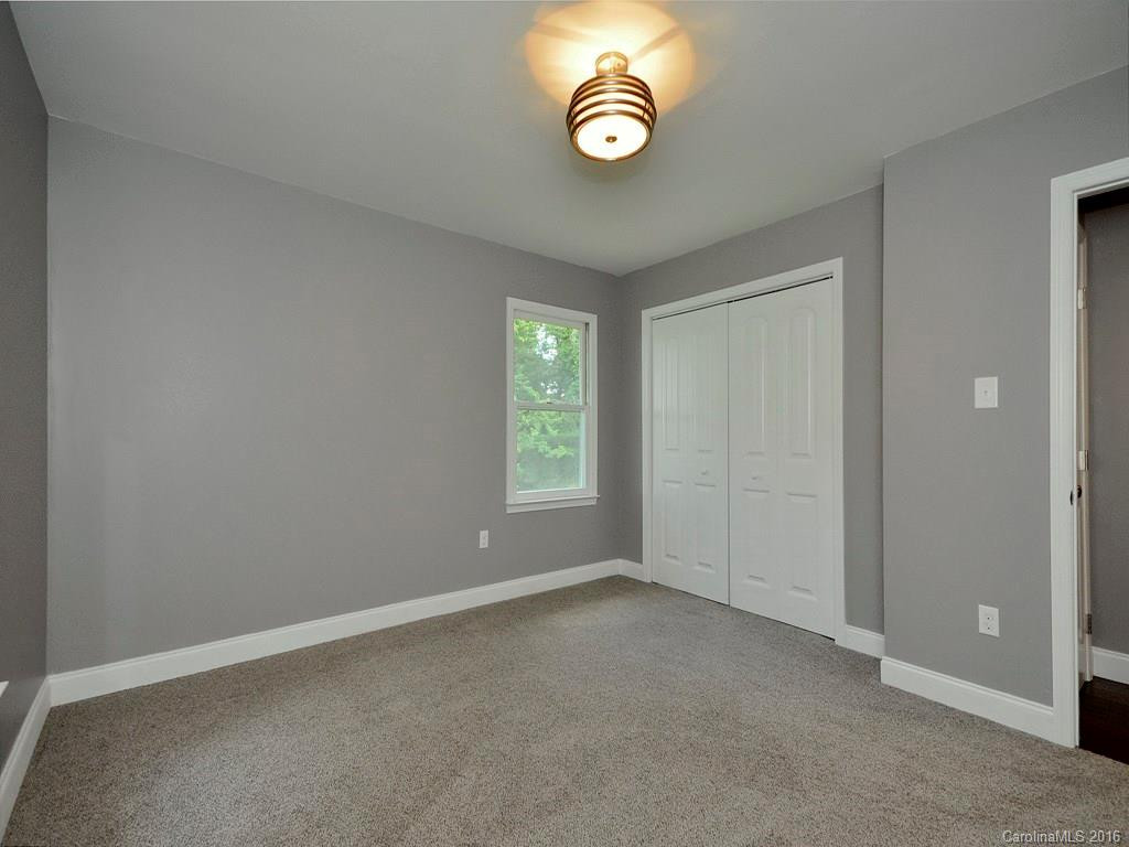 2145 Jenkins Valley Road - Photo 8