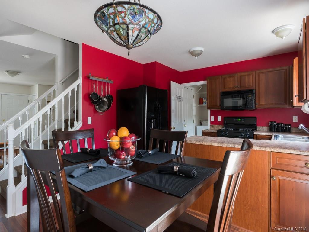 15 Farington Circle #15 - Photo 7