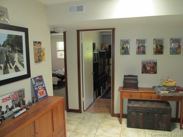 60 Imperial Court - Photo 17