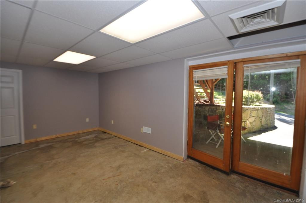 148 Springhill Street - Photo 14