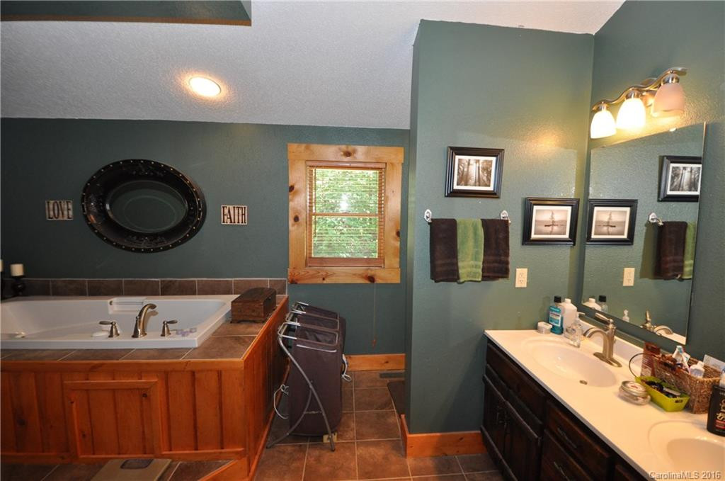 148 Springhill Street - Photo 8