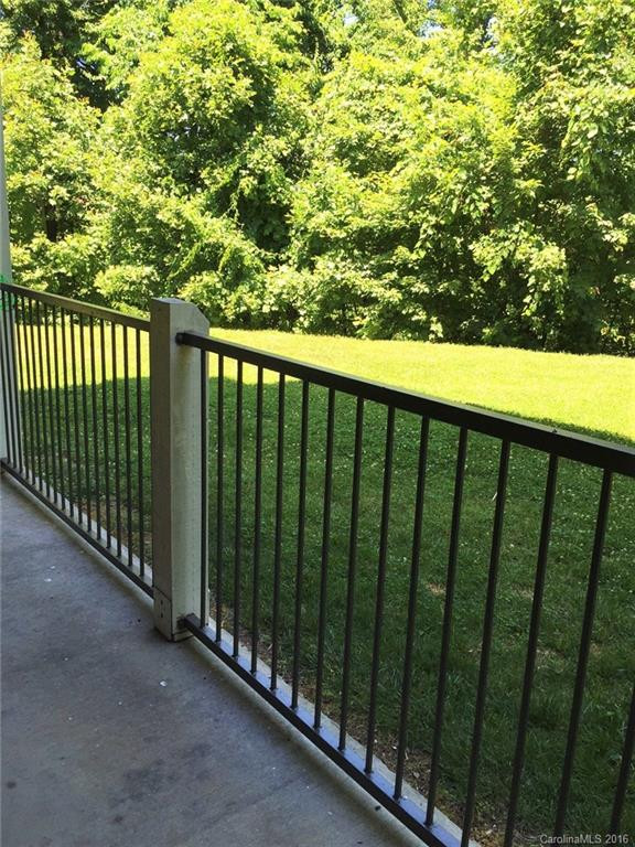 300 Vista Lake Drive #004 - Photo 7