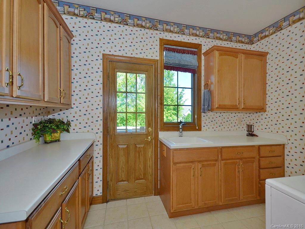 17 Thornapple Drive - Photo 13