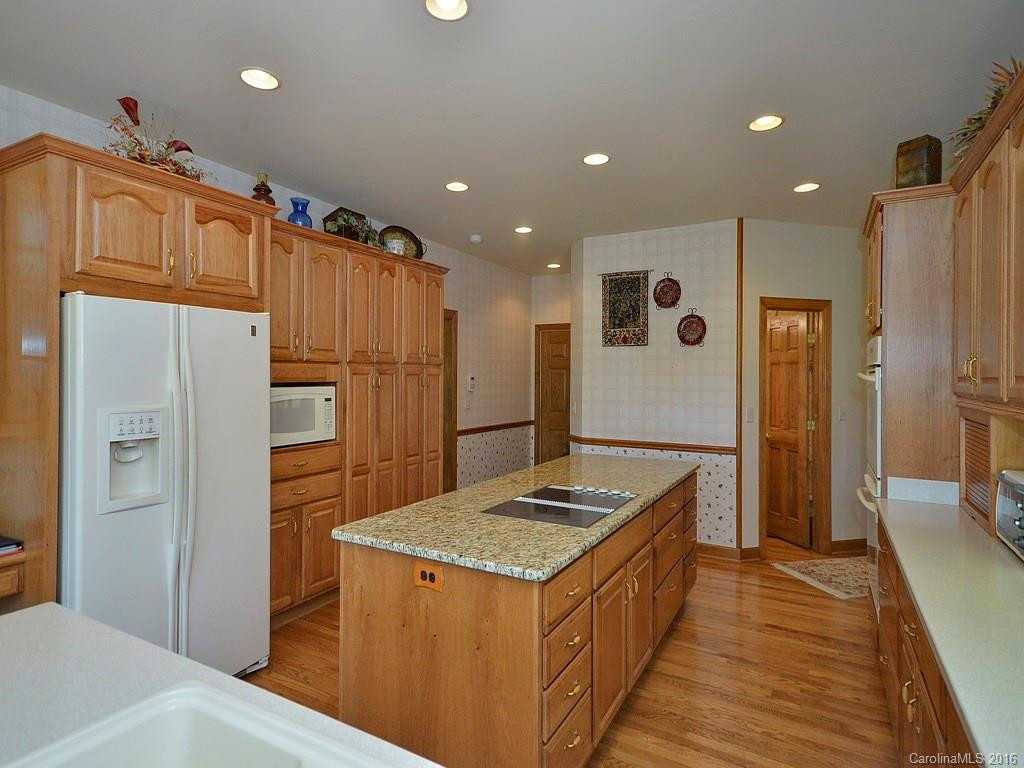 17 Thornapple Drive - Photo 7