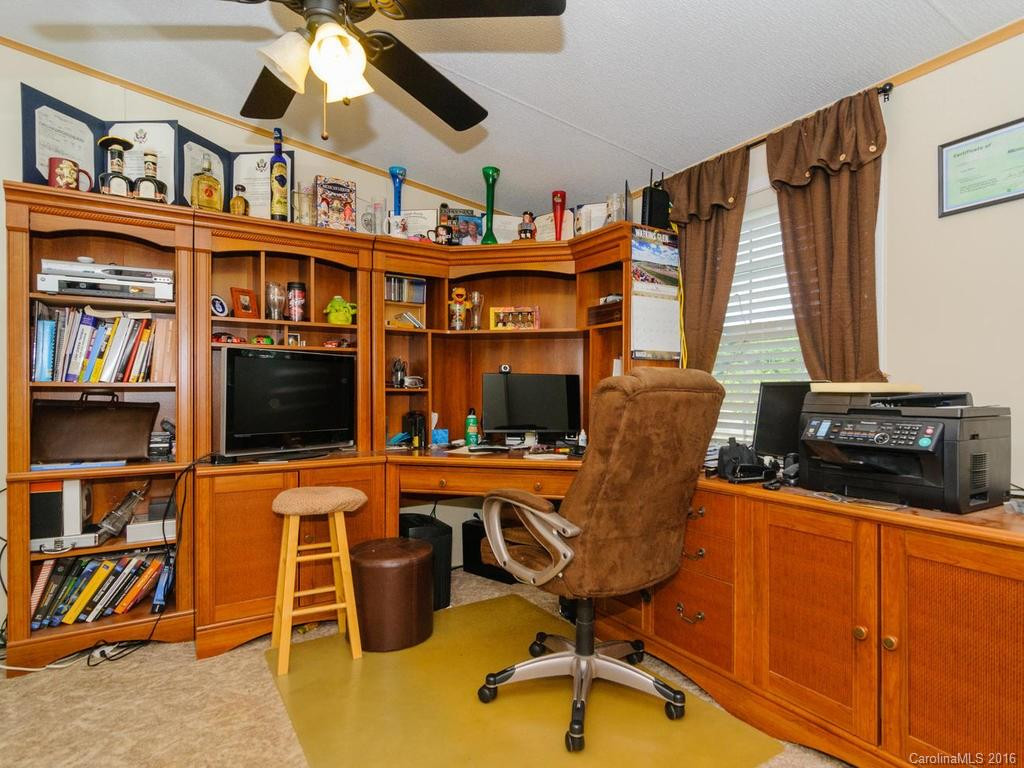 37 Haden Drive - Photo 17