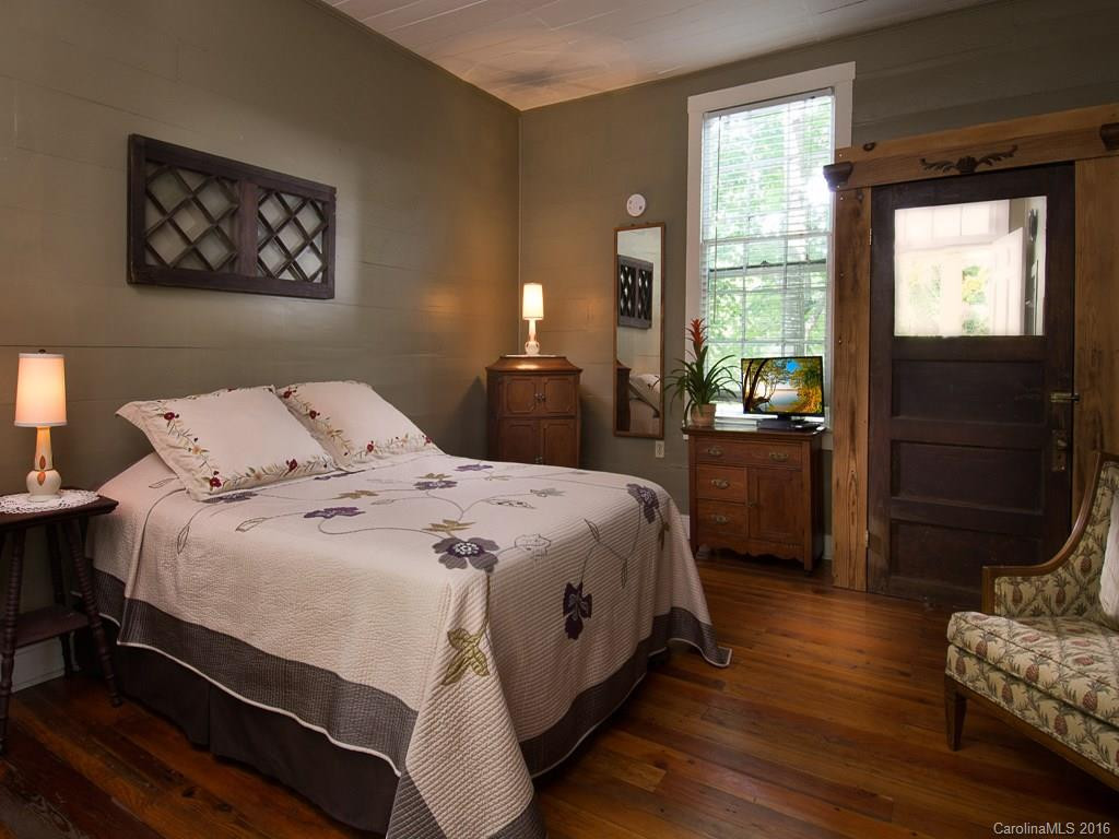 5 Woodlawn Avenue - Photo 11