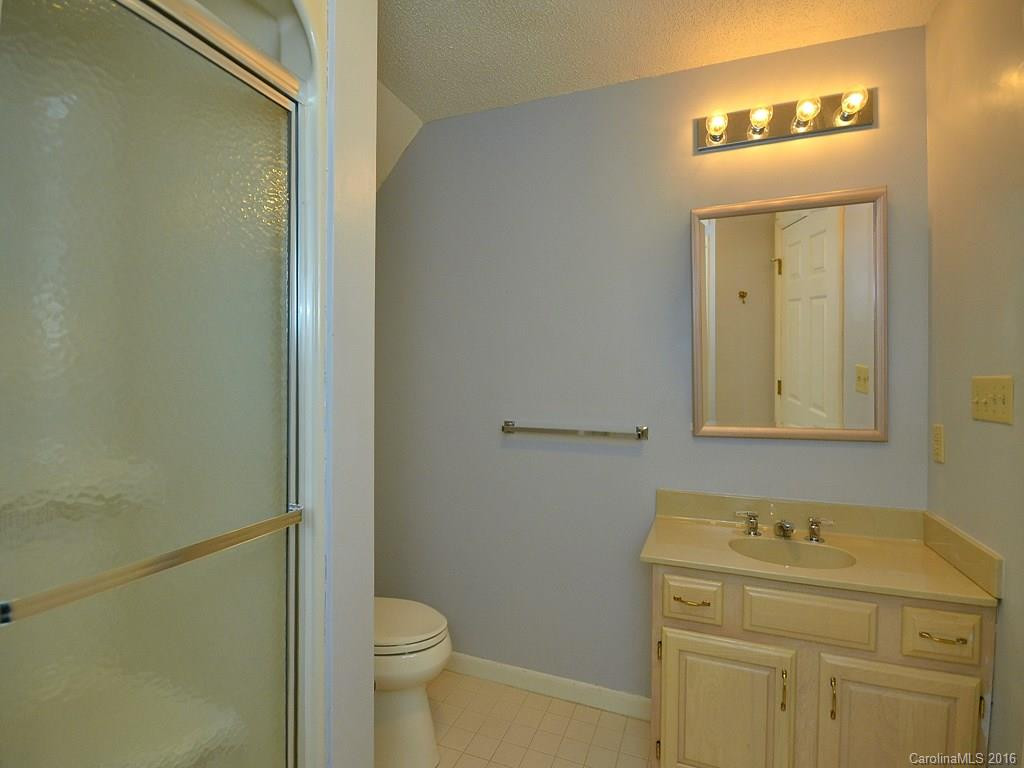 12 Stuart Circle - Photo 13
