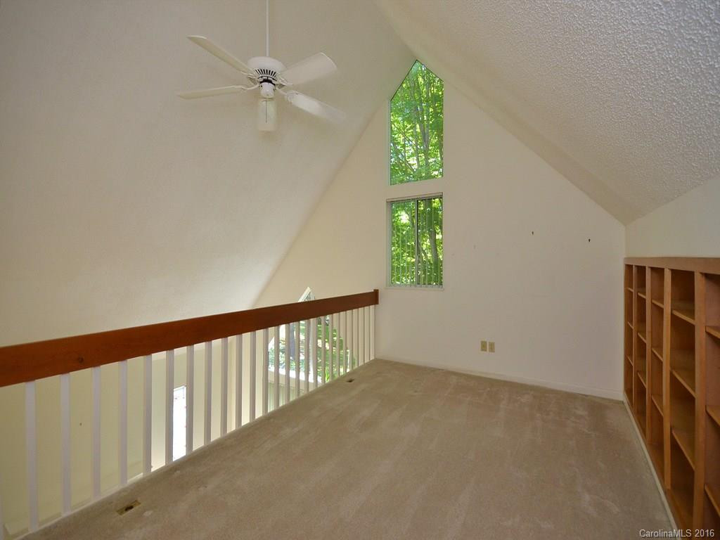 12 Stuart Circle - Photo 10