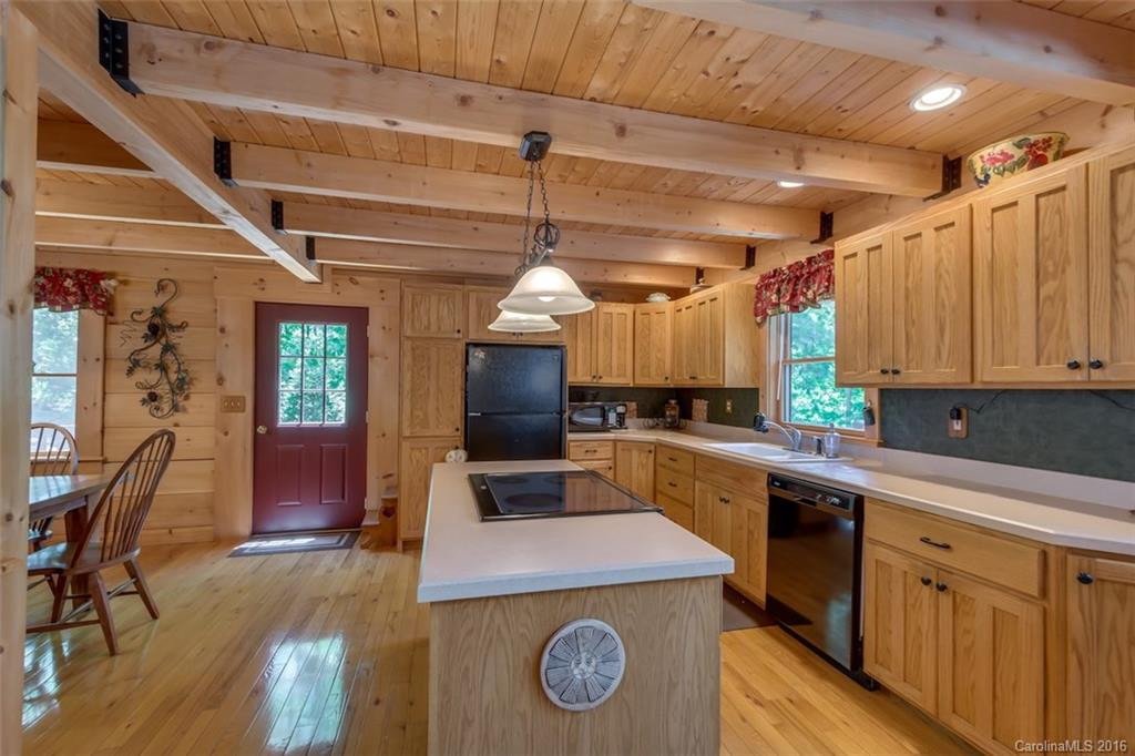 634 Moss Drive - Photo 6