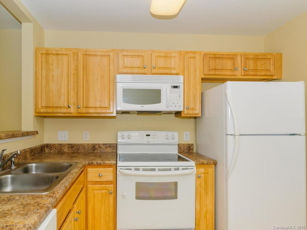 81 Old Salem Court #81 - Photo 12