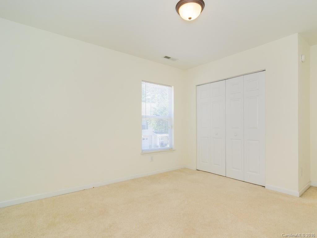 81 Old Salem Court #81 - Photo 16