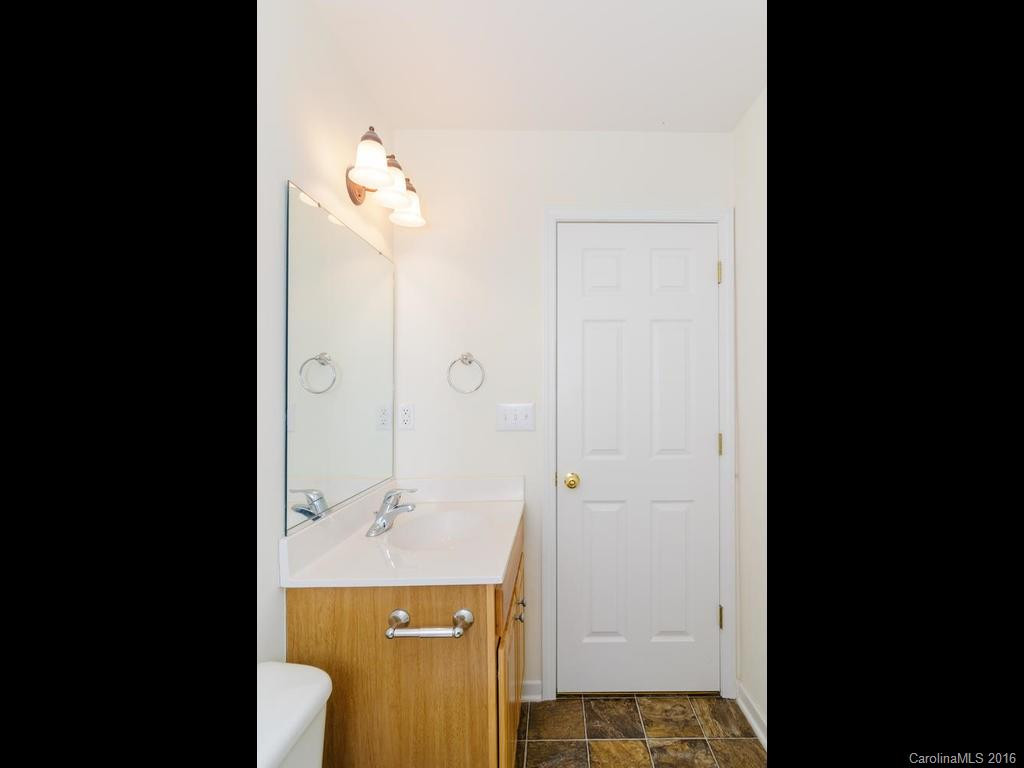 81 Old Salem Court #81 - Photo 20