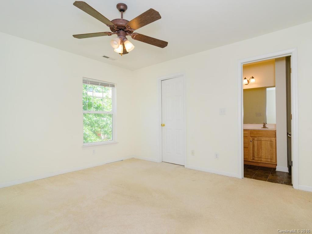 81 Old Salem Court #81 - Photo 21