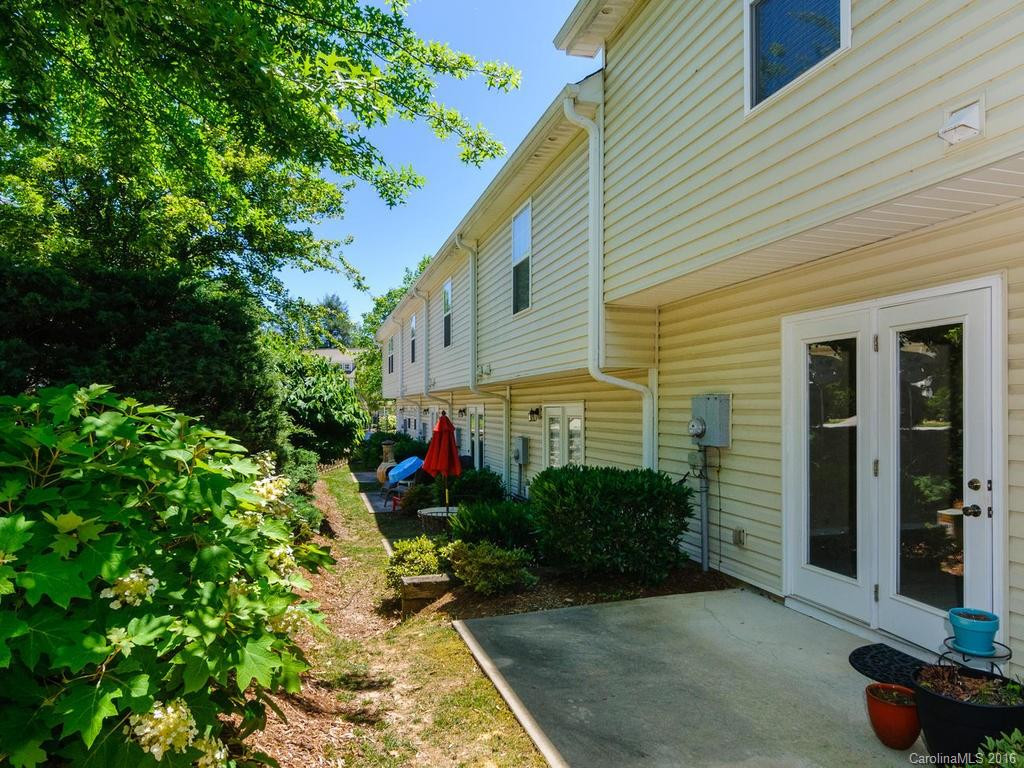 81 Old Salem Court #81 - Photo 24