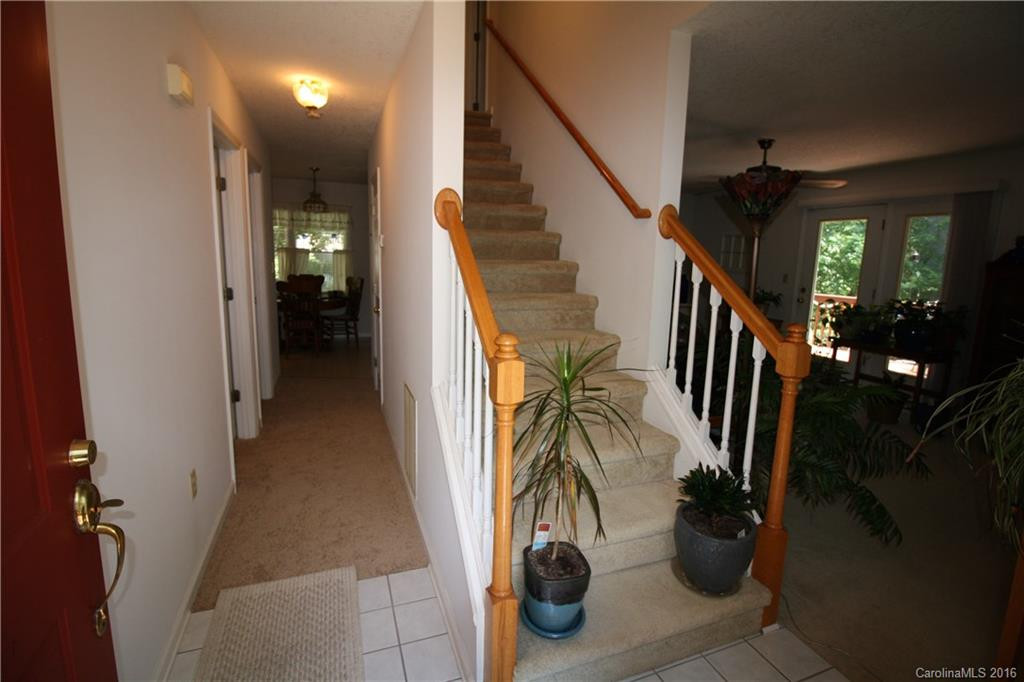 729 Aiken Road - Photo 6