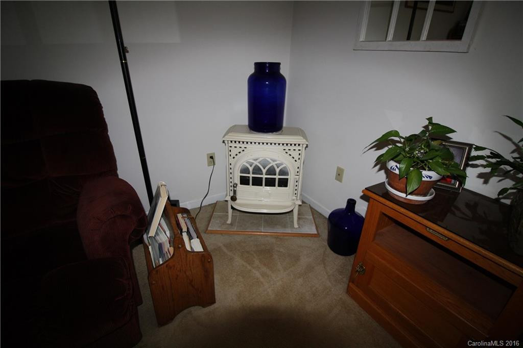 729 Aiken Road - Photo 9