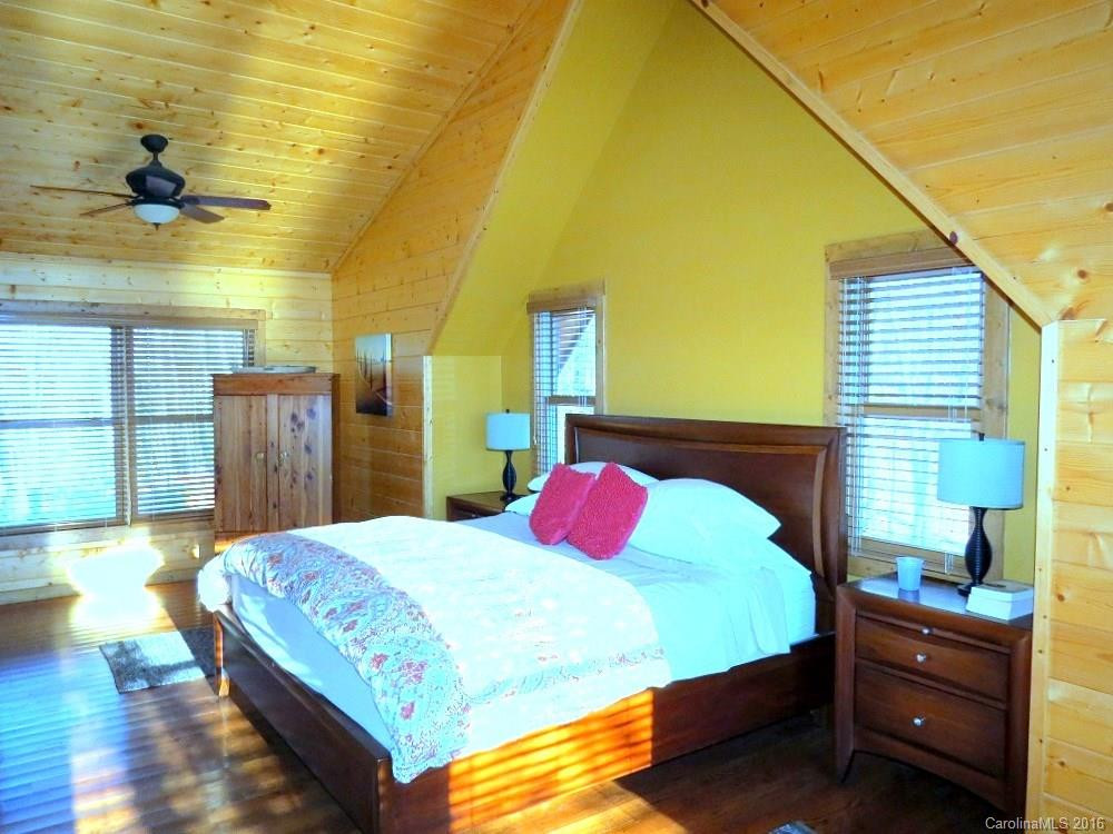 229 Slick Rock Road - Photo 17