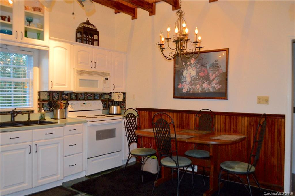 16 Roy Drive - Photo 8