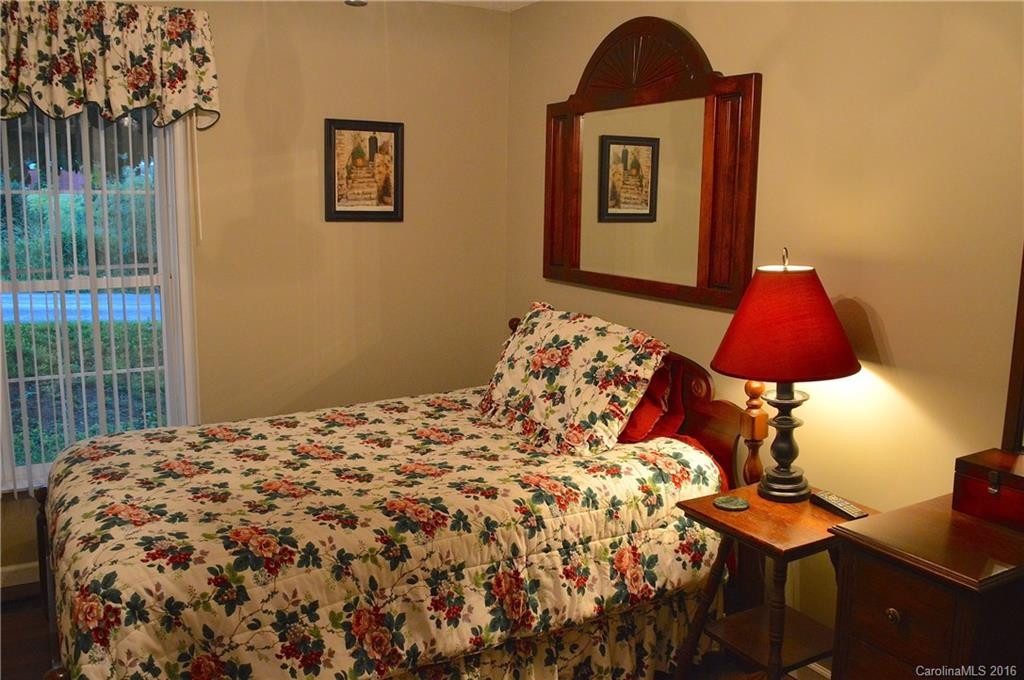 16 Roy Drive - Photo 10