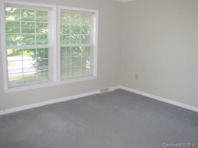 1 Howard Lane - Photo 15