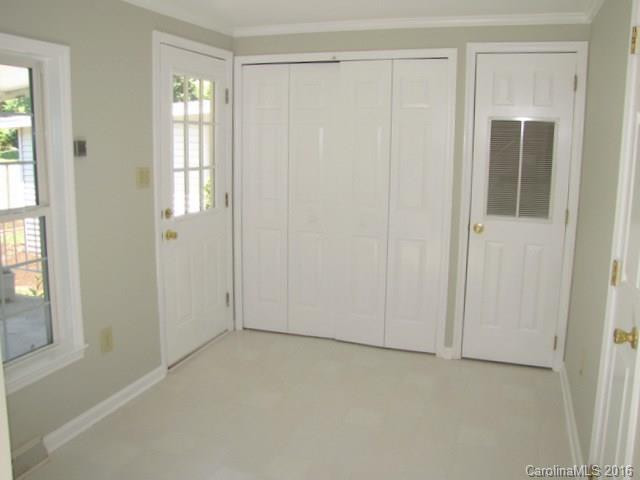 1 Howard Lane - Photo 9