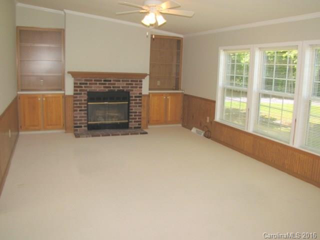 1 Howard Lane - Photo 10