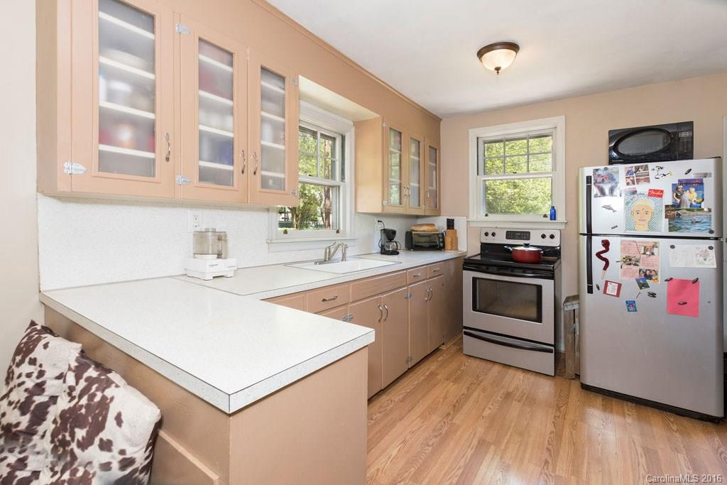 35 Meadowbrook Avenue - Photo 4