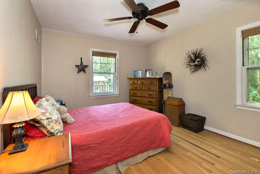35 Meadowbrook Avenue - Photo 10