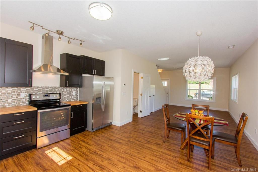 12 Cool Springs Drive #19 - Photo 6