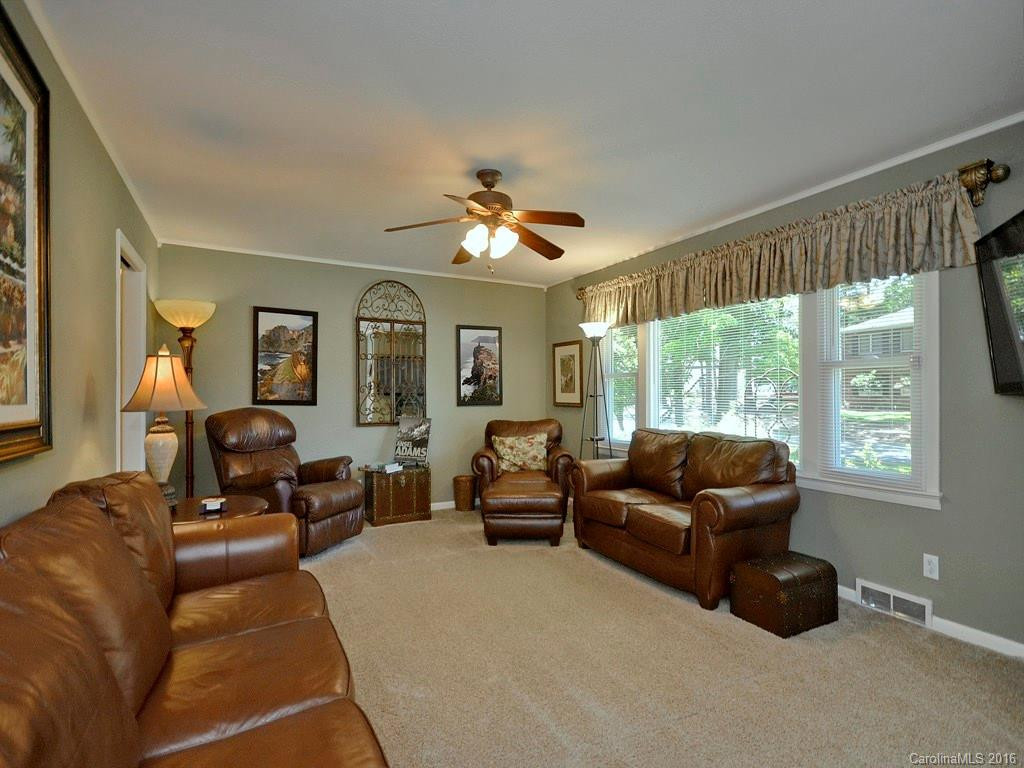 103 Balsam Road - Photo 3