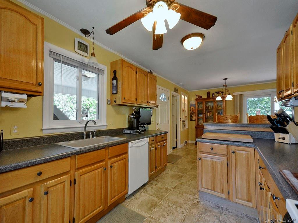 103 Balsam Road - Photo 4