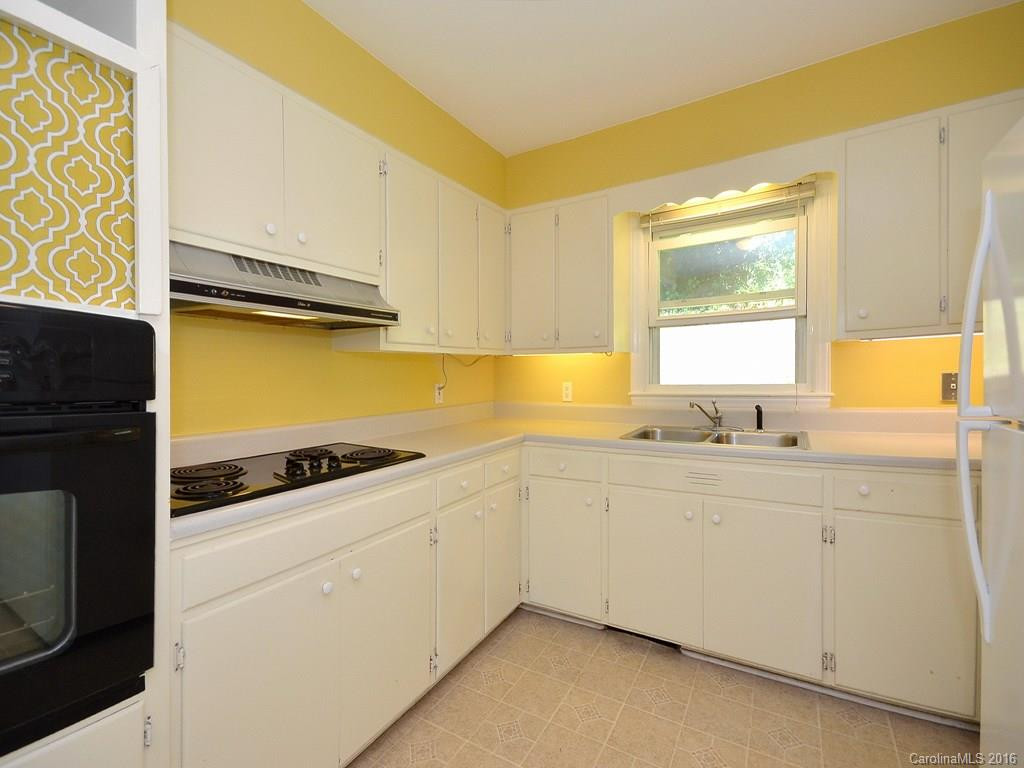 7 Spring Park Road - Photo 2